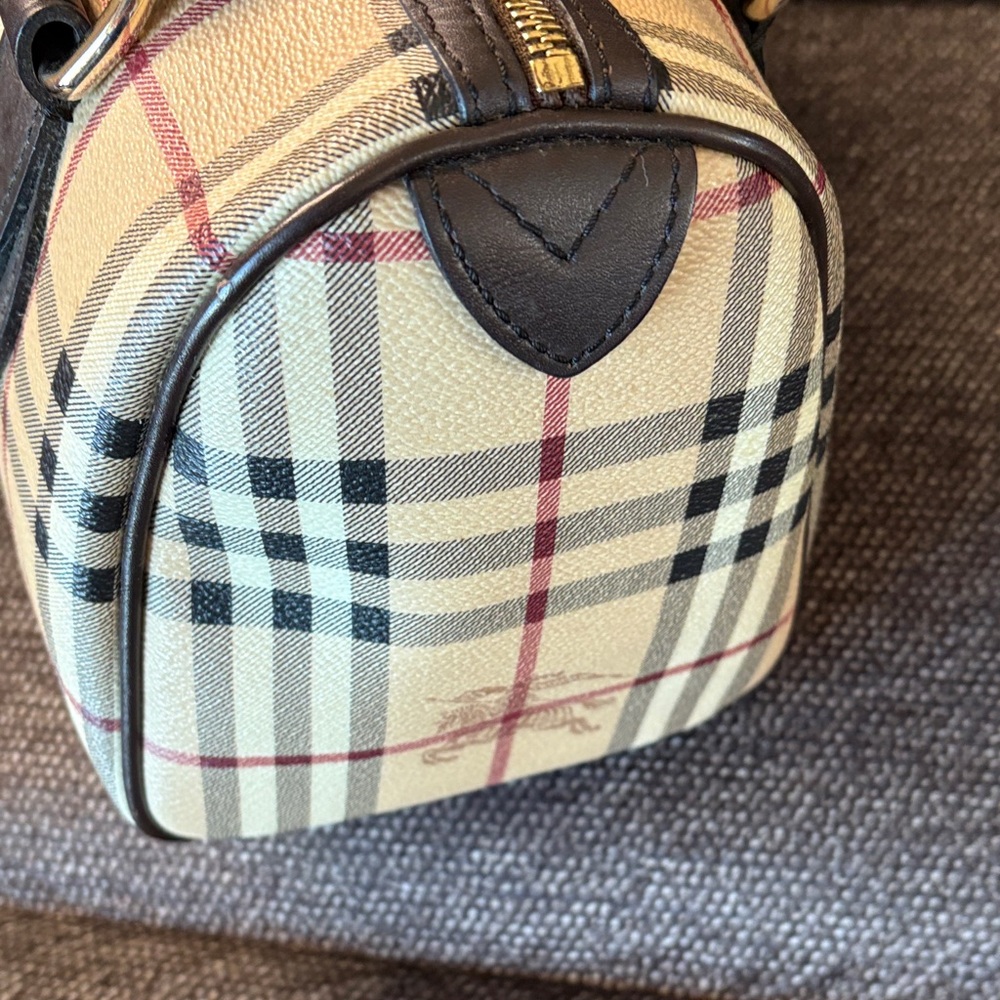 Authentic Burberry Haymarket Check Coated Canvas Northfield Bag/Boston Bag - Picture 6 of 13